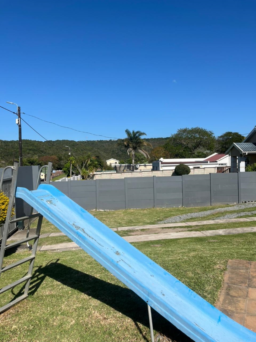 4 Bedroom Property for Sale in Abbotsford Eastern Cape